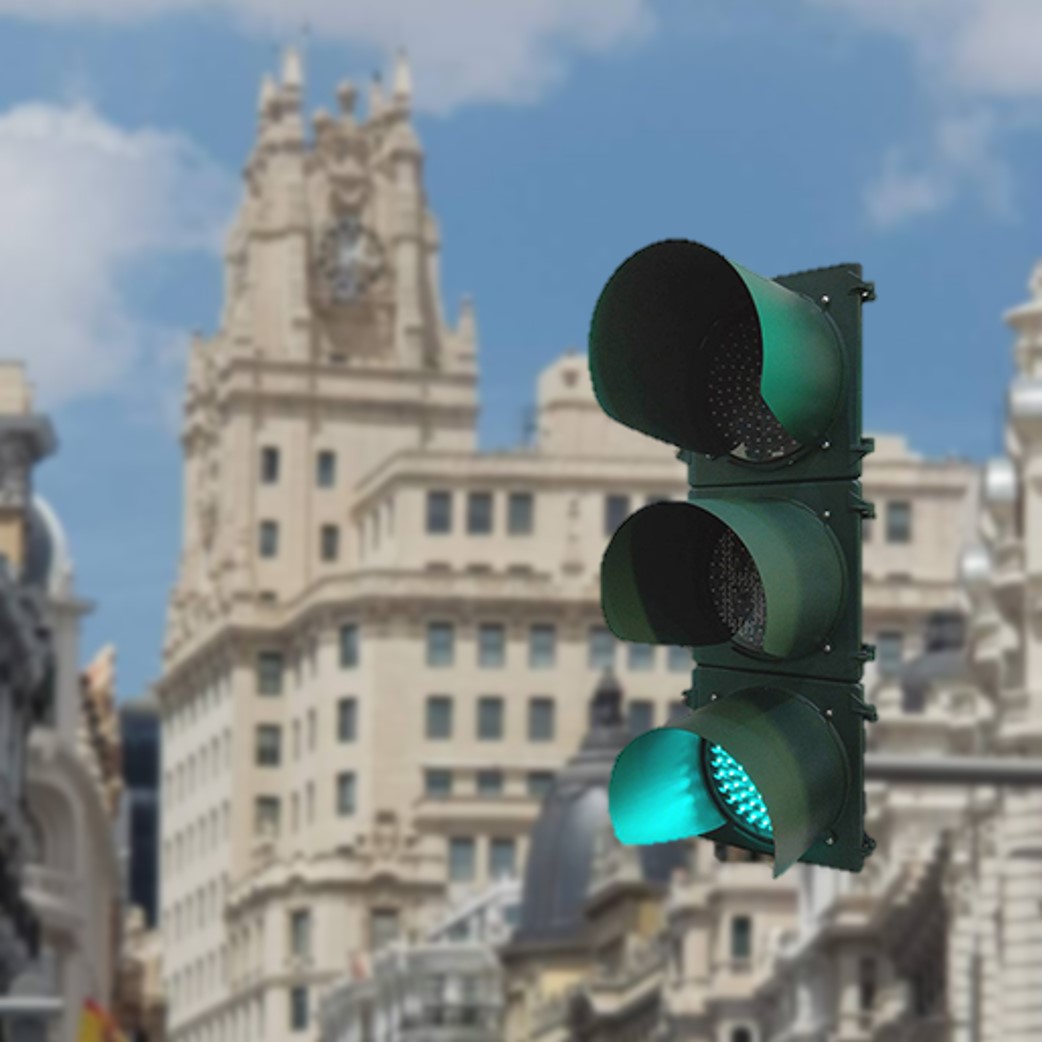 LED TRAFFIC SIGNALS